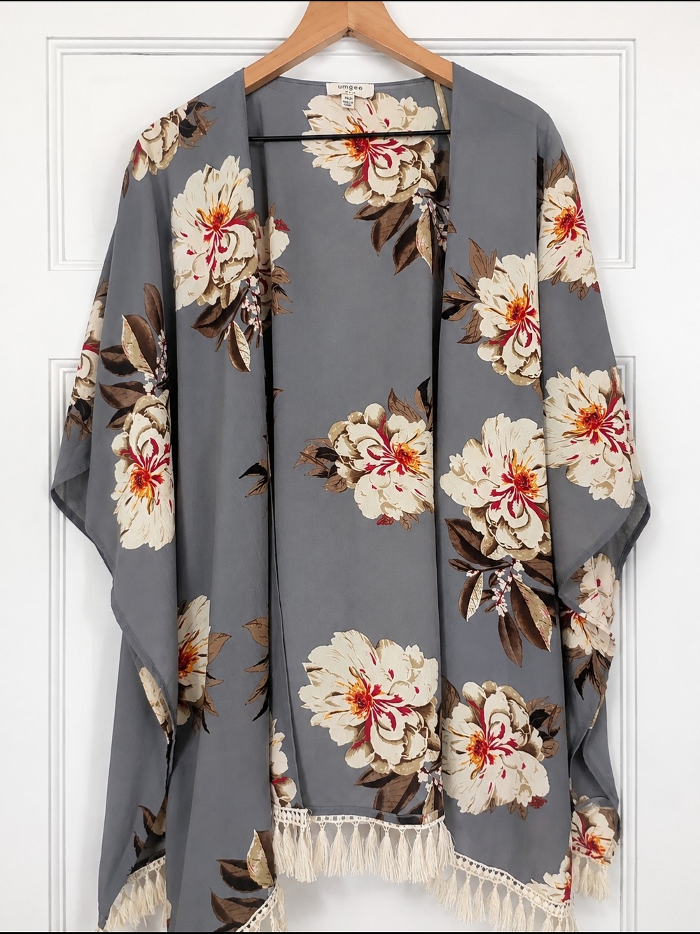 Umgee Grey Floral Kimono with Tassel Trim